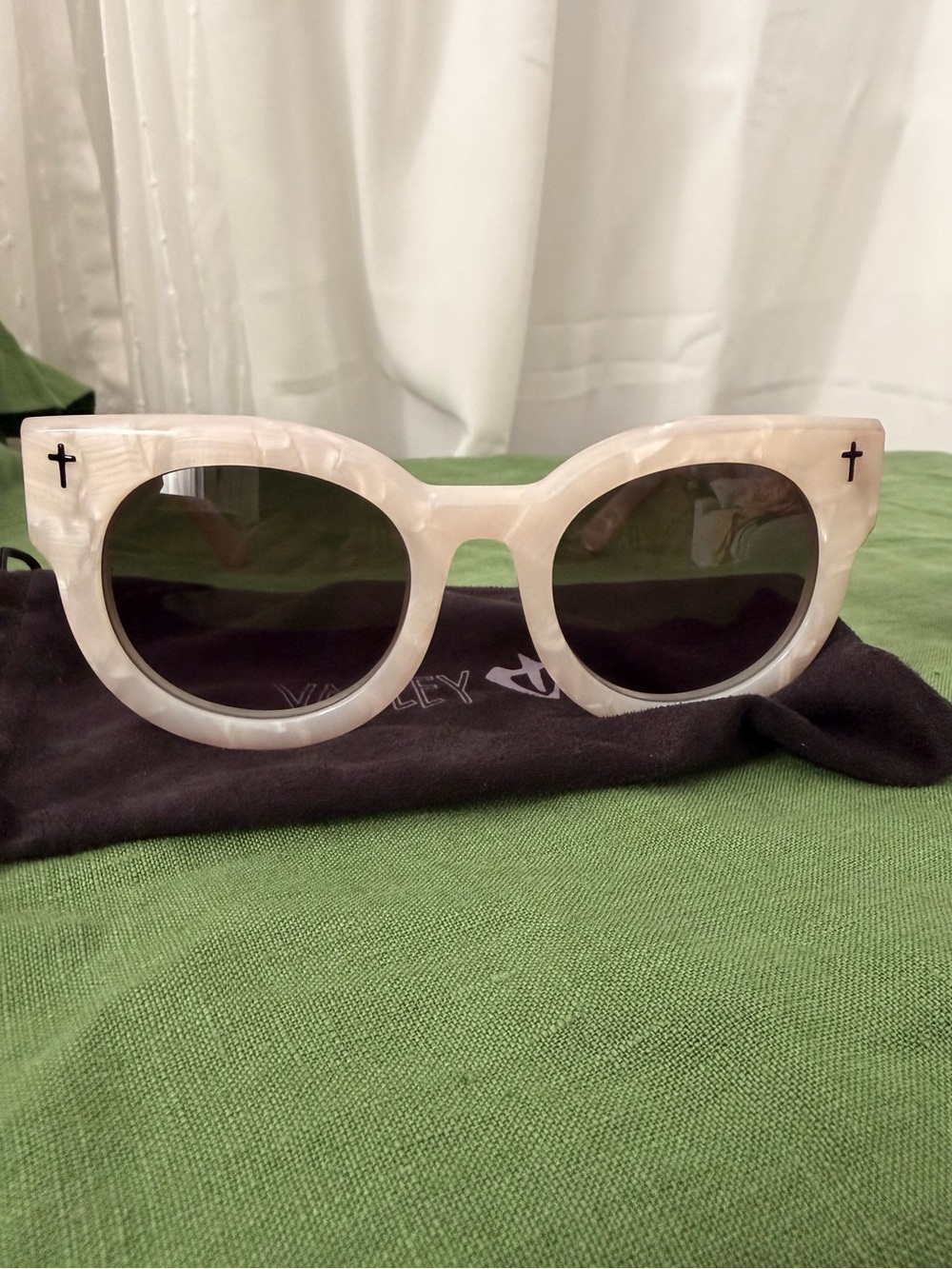 Valley Eyewear, Dead Coffin Club